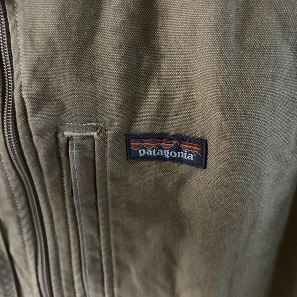 New w/Tags Men's Patagonia Vest w/Front & Back Pockets - Picture 5 of 5
